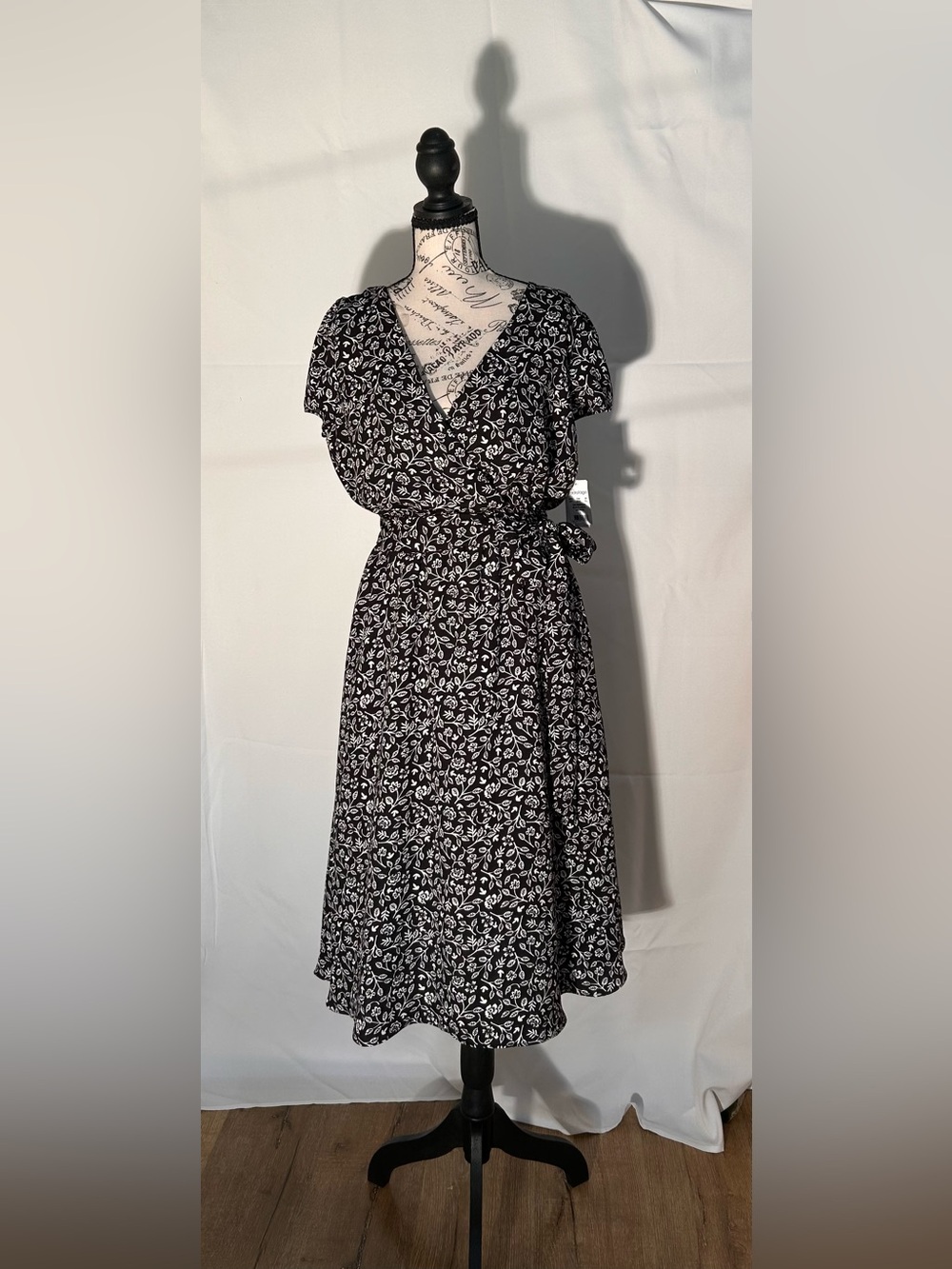 Macy's Black and White Floral Midi Wrap Dress